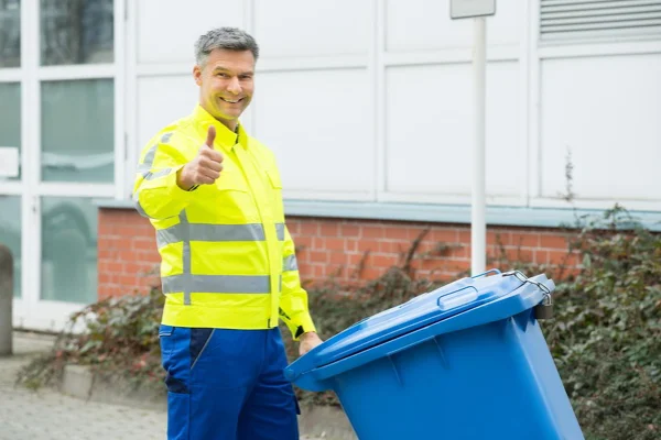 How Garbage Collection Supports Hoarding Cleanup Services in Olathe, KS How Garbage Collection Supports Hoarding Cleanup Services in Olathe, KS